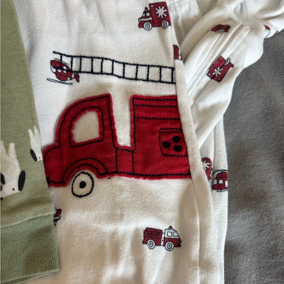 3T Boys Footed Pajamas GUC Green with dogs and white with fire trucks - Picture 2 of 5